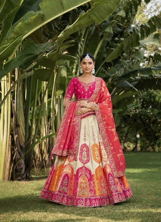 Banarasi Lehenga Manufacturers in Surat