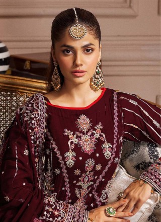 Embroidered Kurtis Manufacturers in Surat