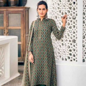 Embroidered Ladies Suit Manufacturers in Agra