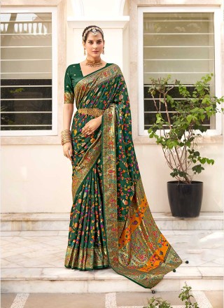 Velvet Sarees Manufacturers in Surat