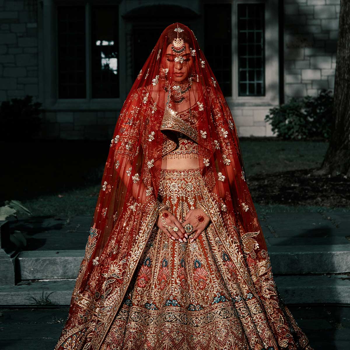 Festive Wear Stylish Red 9mm+3mm Sequence Zari Embroidered Shaadi Special Lehenga Manufacturers, Suppliers in Germany