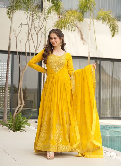 Branded Designer Kurtis at Wholesale Price Manufacturers, Suppliers in Surat