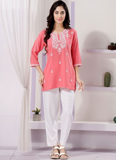 Lightweight Chikan Kurtis – Buy in Bulk Manufacturers, Suppliers in Surat