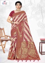 Timeless Banarasi Saree with Exquisite Craftsmanship
