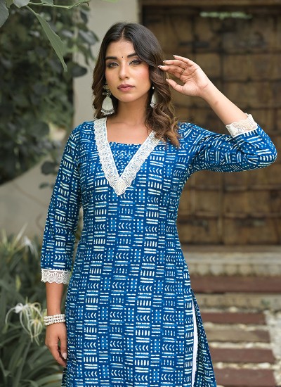 Trending Cotton Kurtis – Discover the Latest Fashion Essentials Manufacturers, Suppliers in Surat
